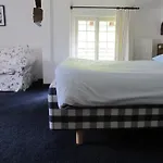 Hoeve De Plei מלון 2*