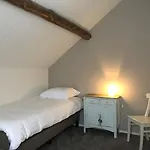 מלון Hoeve De Plei מכלן