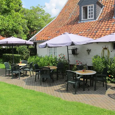 Hotel Hoeve De Plei 2*